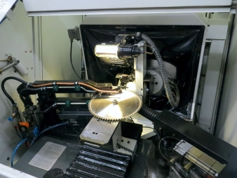 Woodtronic CNC5 zum schleifen von HM Kreissaegeblatter